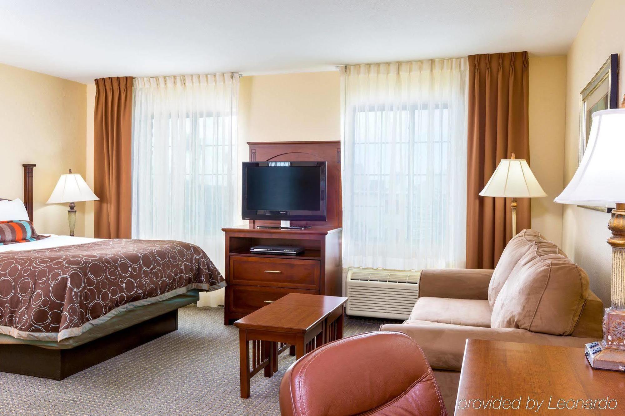 Staybridge Suites Mcallen By Ihg Eksteriør billede